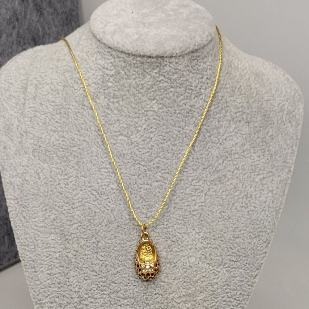 New! Baby Shoe Necklace
